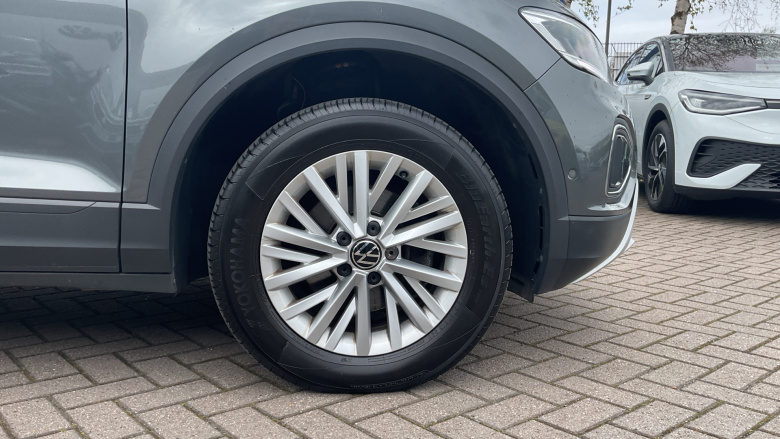 Volkswagen T-Roc 1.5 TSI Life 5dr Petrol Hatchback